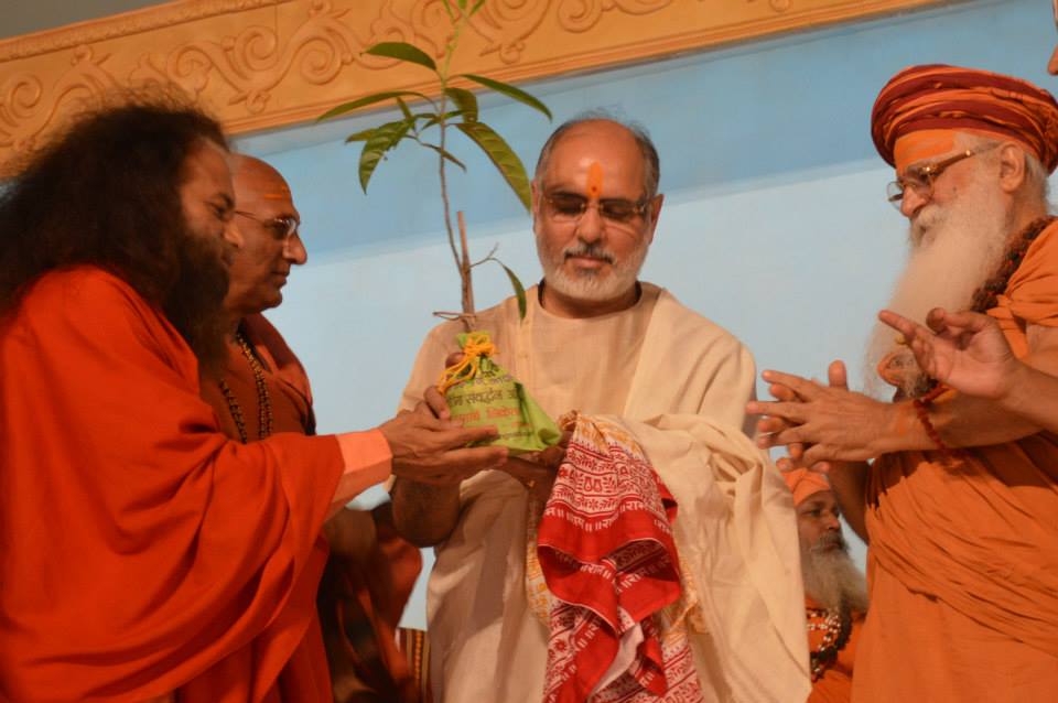 Saints Inspire Masses for Swachh Kumbha Mela (17)